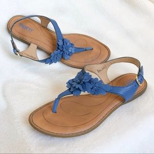 Born D’Anna blue leather sandal